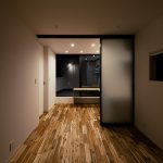 中央区安松町 施工例11＿主寝室　浜松／浜松市／注文住宅／工務店／住宅会社／SE構法／高性能住宅／高気密高断熱／高耐震／W断熱／耐震等級3／断熱等級6／デザイン住宅／おしゃれ／シンプル／モダン／スタイリッシュ／平屋／中庭／コの字の家／小さな平屋／3階建て／豪邸／コンパクトな家／外構デザイン／外構工事／ドライガーデン／ロックガーデン／ボタニカルガーデン／和風庭園
